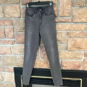 Women’s jeans